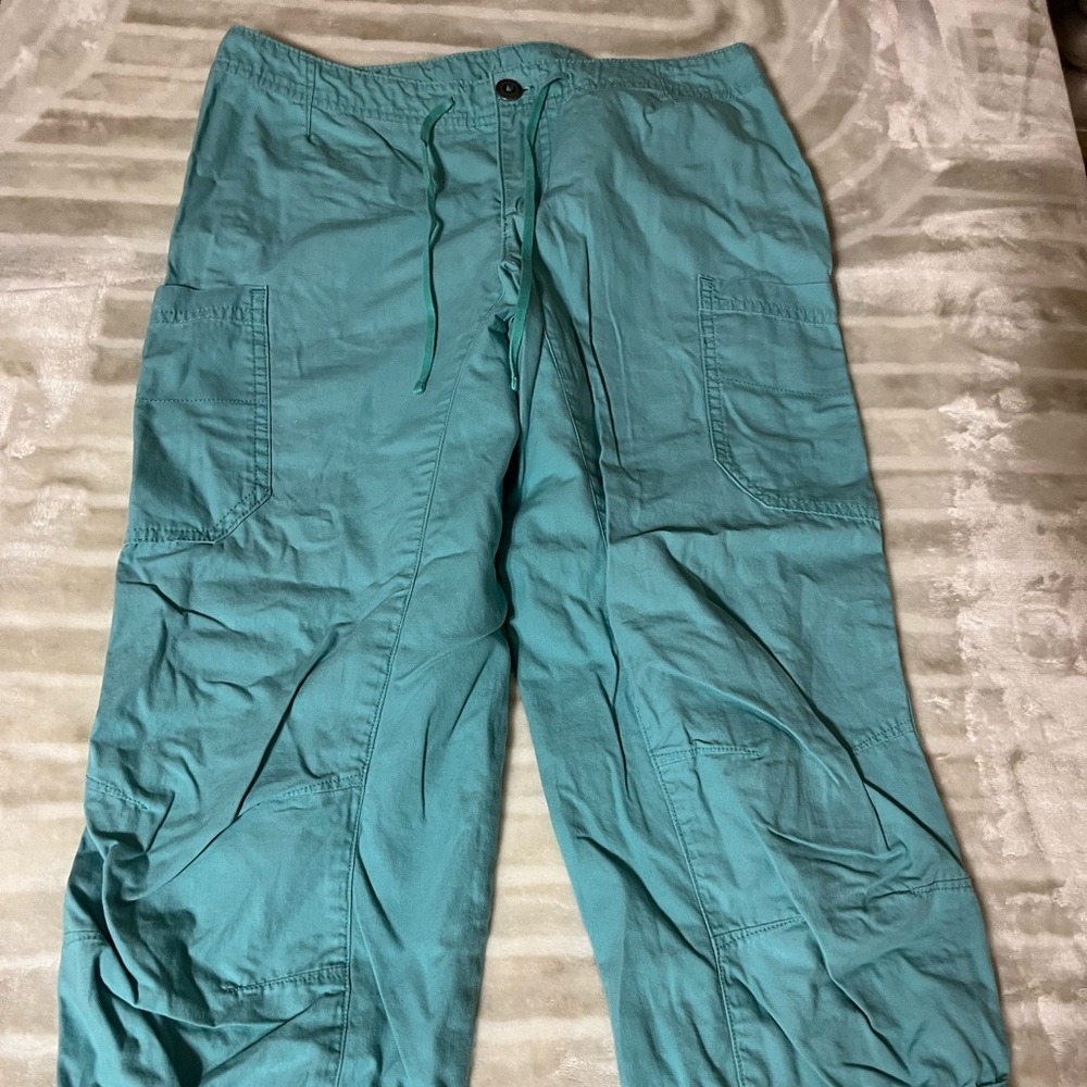 COPY - Women 2 Patagonia green crop Pants